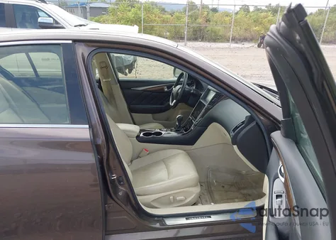 2015 Infiniti Q50 Hybrid Premium/Sport from USA, damaged, VIN JN1AV7AR8FM850619